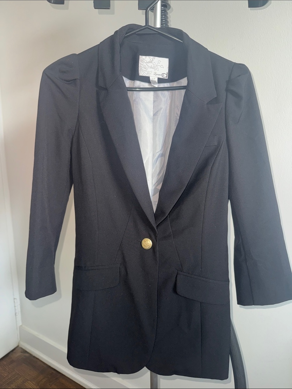 Dynamite Black Single-Button Tailored Blazer
